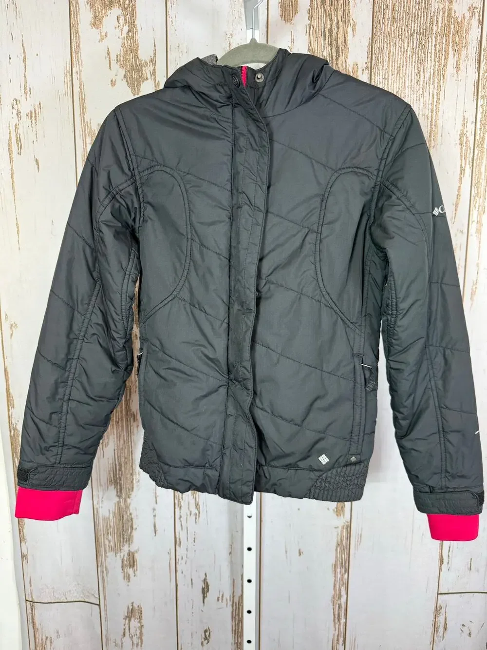 Columbia Titanium Omni Heat Winter Coat. Size 14/16. Good used condition!
